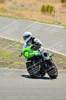 media/Apr-13-2025-TrackXperience (Sun) [[fb1ef998a6]]/Level 2 (Intermediate)/Turns 4 and 6 (Session 4)/